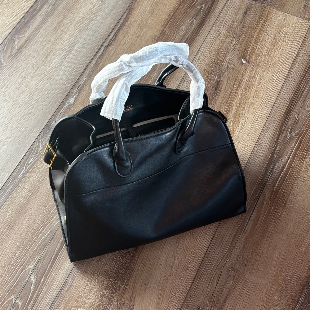 Sophisticated Black Leather Satchel
